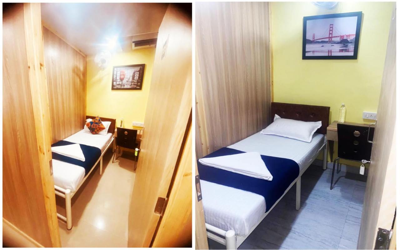 Royal Cabin Stay Mumbai Exterior photo